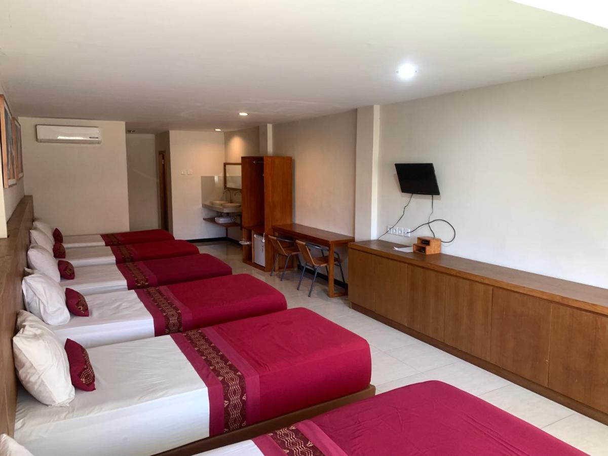 Kuta Suci Guesthouse Екстериор снимка