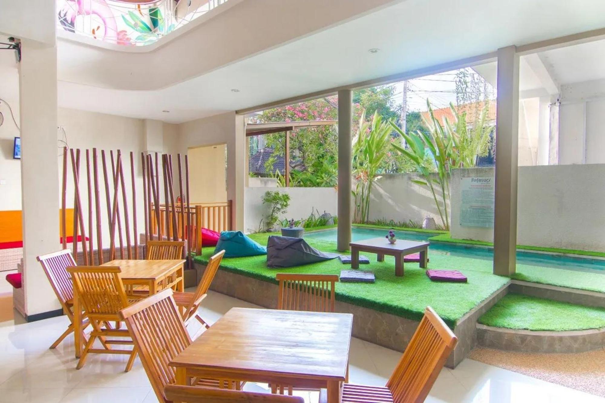 Kuta Suci Guesthouse Екстериор снимка