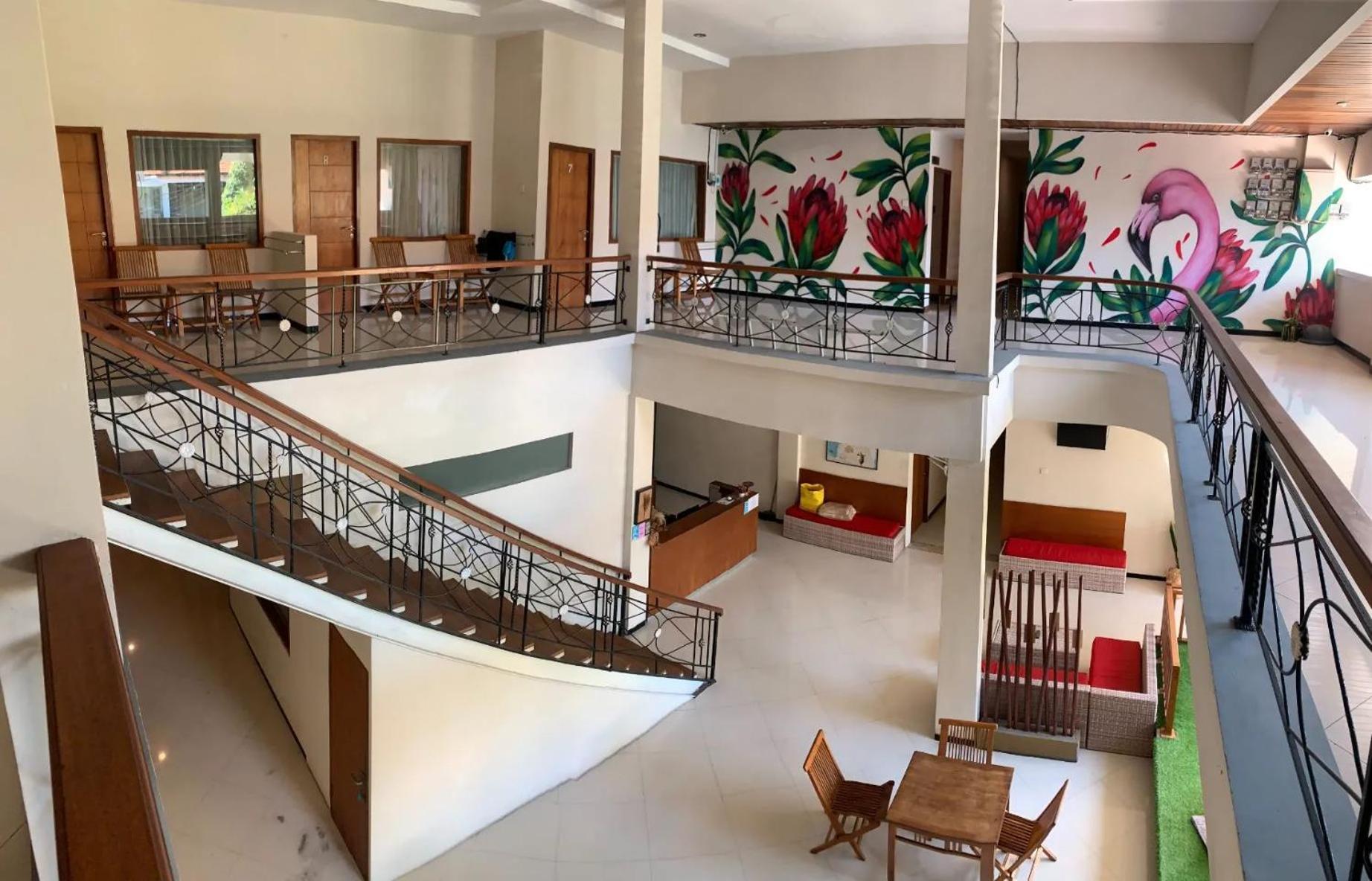 Kuta Suci Guesthouse Екстериор снимка