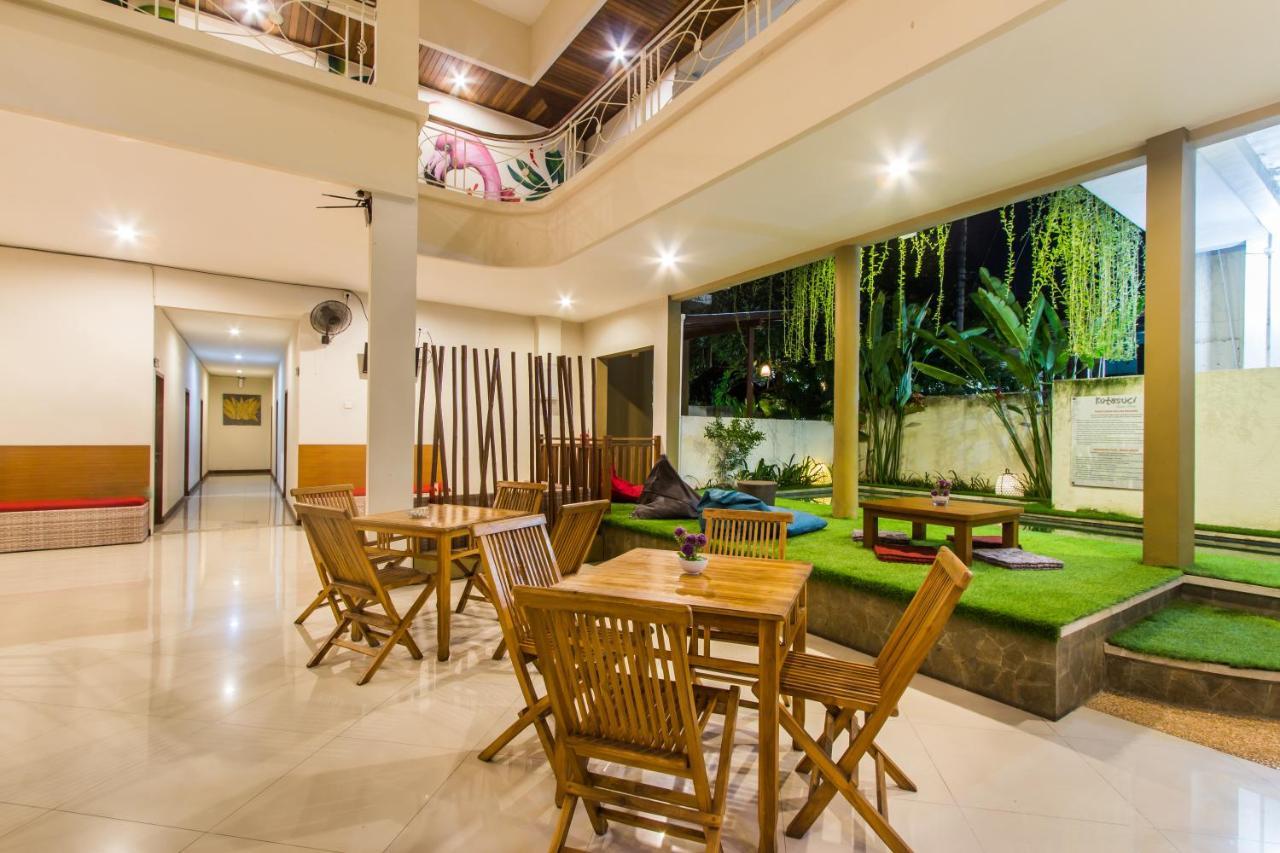 Kuta Suci Guesthouse Екстериор снимка